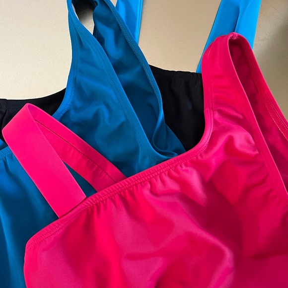 Three THEATRICALS Dance Crop Tops - Child Large - Picture 1 of 14